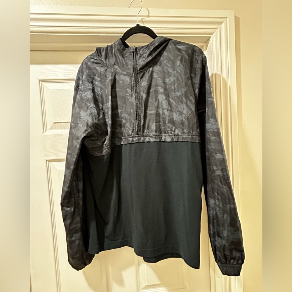 Under Armour Light Jacket